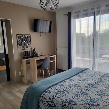 Chambres D'Hotes Dans Maison Contemporaine Vernouillet Kültér fotó
